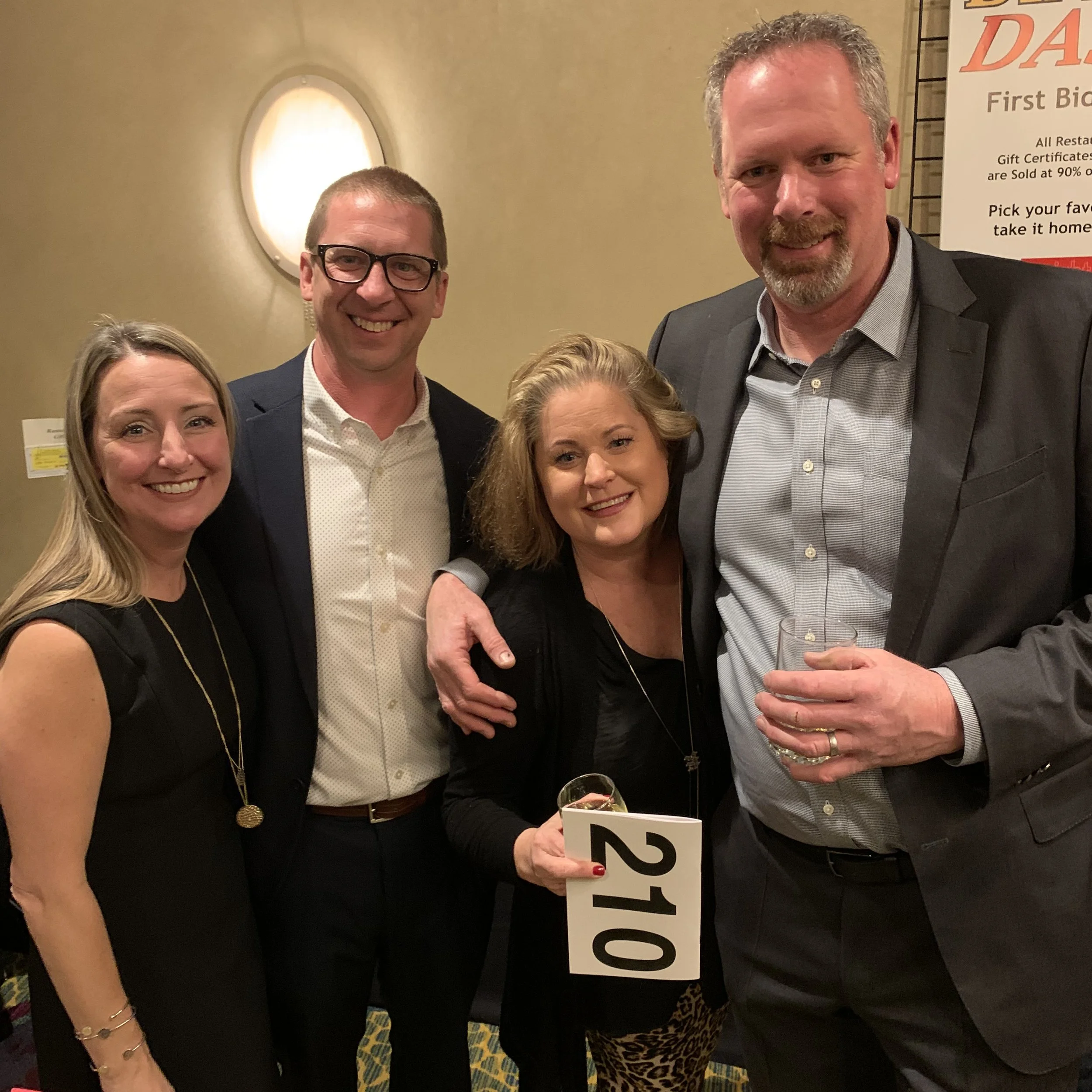 Kievda bepul oilaviy porno Dushanba uchun porno GIF